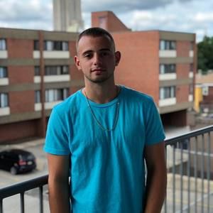 Meet your Posher, Evan